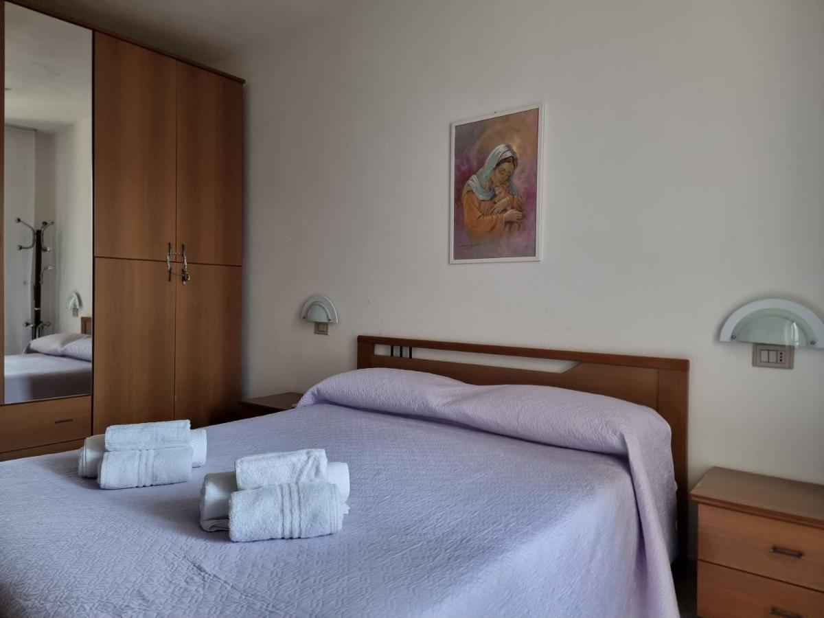 Appartamento Via Toscana Budoni Εξωτερικό φωτογραφία